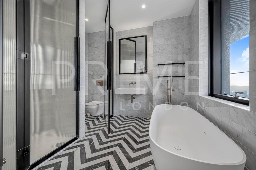 Bathroom(2) (2).jpg