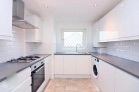 1 bedroom flat to rent, Woodman Street, London E16