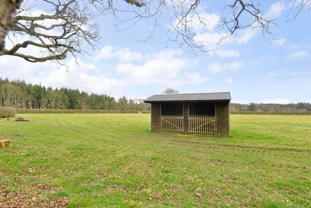 Field Shelter