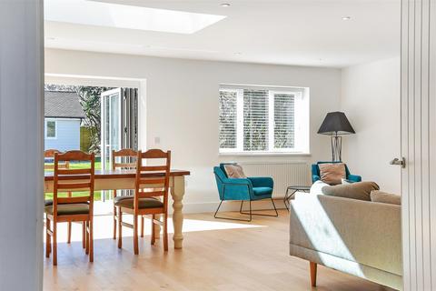 undefined, Elm Grove, Barnham