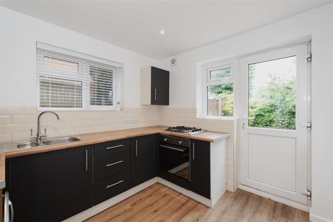 2 bedroom maisonette for sale, College Road, Epsom