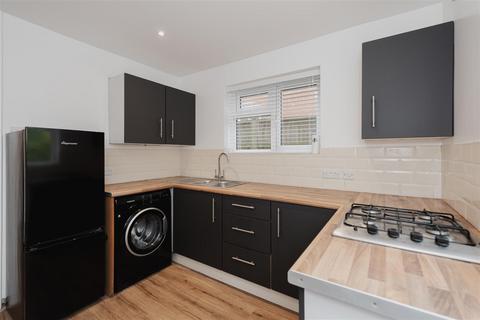 2 bedroom maisonette for sale, College Road, Epsom