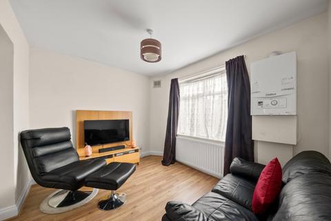 8 East Avenue, Southall, UB1 2AQ