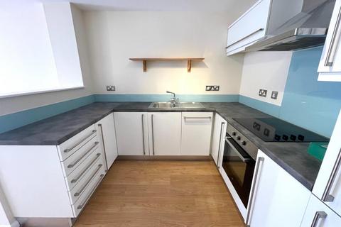 2 Coachmans Yard, Glastonbury, BA6 9QG