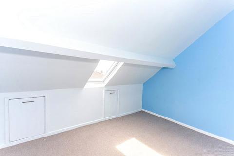3 bedroom terraced house for sale, Alexandra Terrace, South Yorkshire S71