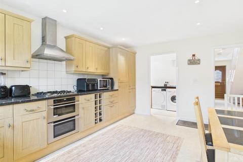 59 Austcliffe Road, Cookley, Kidderminster, DY10 3UP