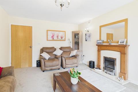 59 Austcliffe Road, Cookley, Kidderminster, DY10 3UP
