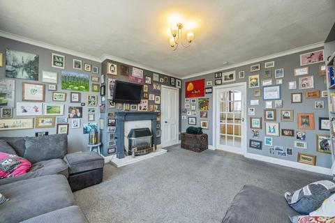 2 bedroom flat for sale, New Hunterfield, Midlothian EH23