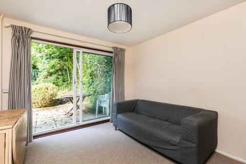 4 bedroom semi-detached house to rent, Queens Road, Winchester, SO22