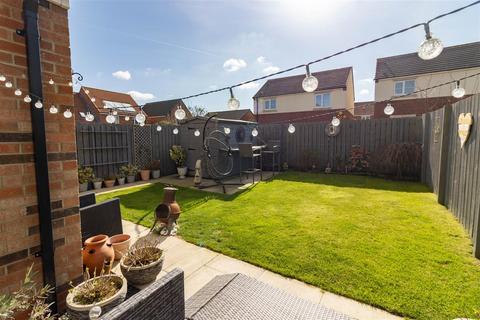 9 Redwing Close, Wideopen, Newcastle Upon Tyne, NE13 6NU