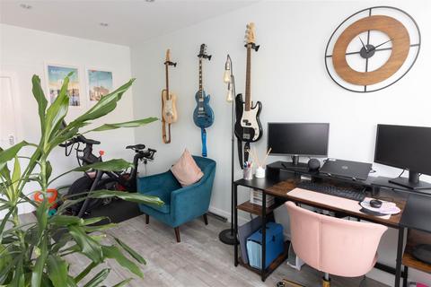 9 Redwing Close, Wideopen, Newcastle Upon Tyne, NE13 6NU