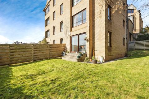 20t Roseangle, Dundee, DD1 4LR