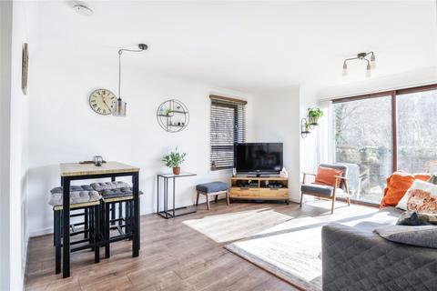 20t Roseangle, Dundee, DD1 4LR