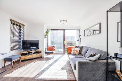 20t Roseangle, Dundee, DD1 4LR