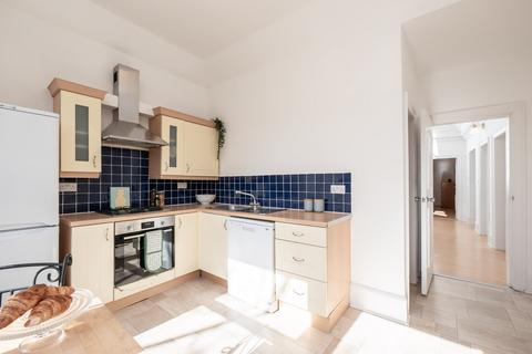 5/3 Bruntsfield Crescent, Edinburgh, EH10 4EZ