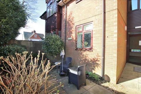 1 bedroom apartment for sale, Summerhouse Court, Grayshott