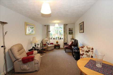 1 bedroom apartment for sale, Summerhouse Court, Grayshott