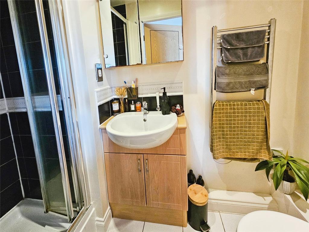 En-Suite Shower Room