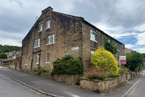 4 bedroom cottage for sale, Windhill Old Road, Thackley, Bradford