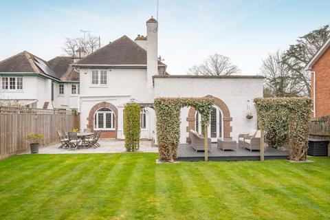 5 bedroom house for sale, Links Road, Flackwell Heath, Buckinghamshire, HP10