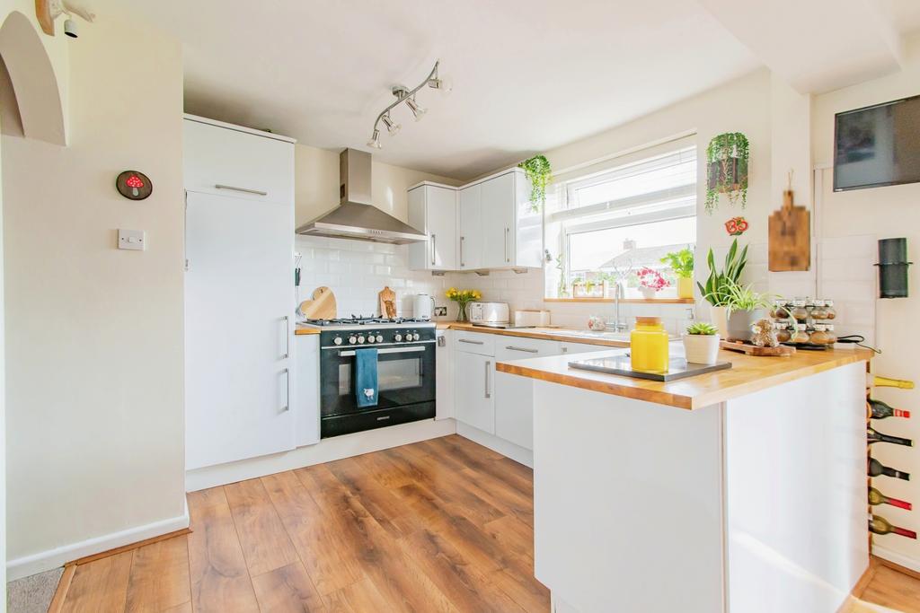 Kitchen Main
