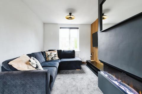 7 Brooks Avenue, Radcliffe, Manchester, M26 4HQ