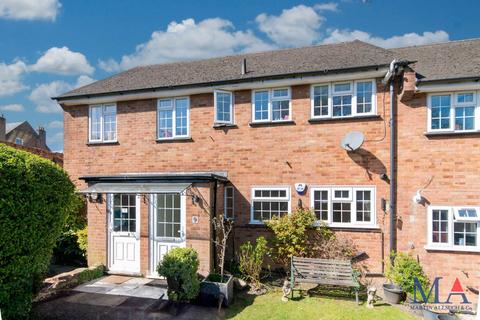 2 bedroom flat for sale, The Bartons, Elstree