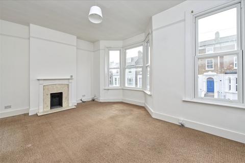 24 Oaklands Grove, London, W12 0JA