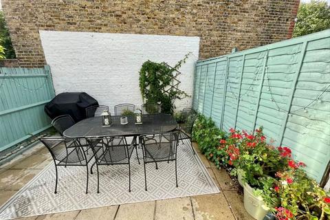 81 Vant Road, London, SW17 8TF