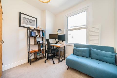 81 Vant Road, London, SW17 8TF