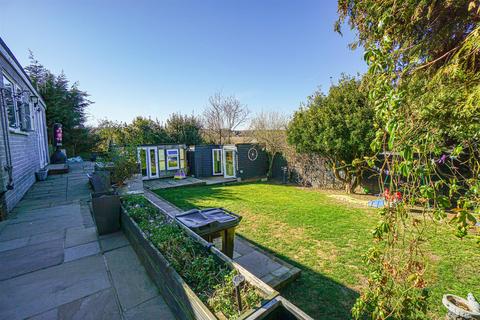 14 First Avenue, Bexhill-on-sea, TN40 2PL