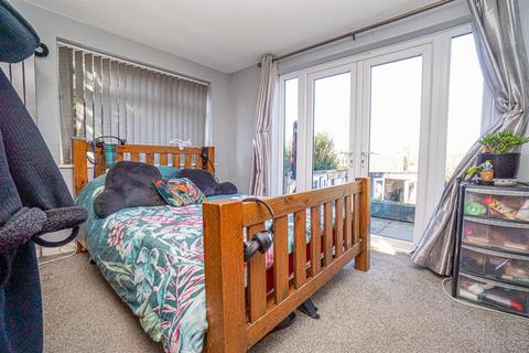 14 First Avenue, Bexhill-on-sea, TN40 2PL