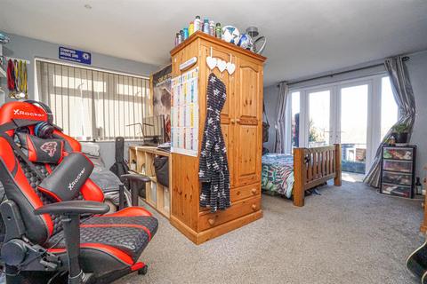 14 First Avenue, Bexhill-on-sea, TN40 2PL