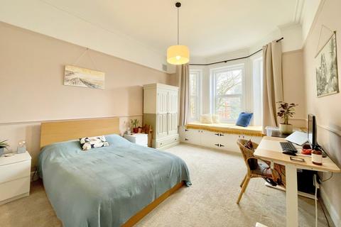Flat 2, 29 Cavendish Road, Bournemouth, BH1 1QZ