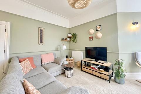 Flat 2, 29 Cavendish Road, Bournemouth, BH1 1QZ