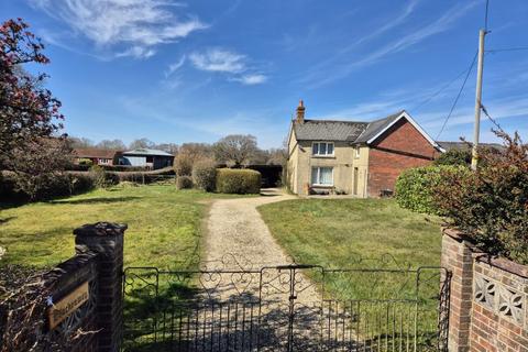 3 bedroom cottage for sale, Furzley Lane, Lyndhurst SO43