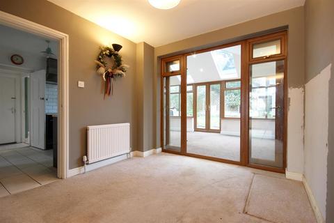 5 bedroom detached house for sale, Ashcourt Drive, Hornsea