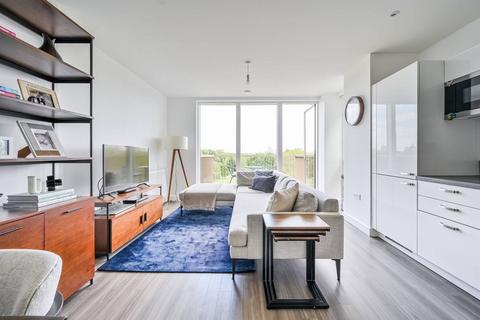 2 bedroom flat for sale, Adenmore Road, Catford, London, SE6