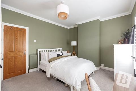 13 Douglas Road, Hornchurch, RM11 1AN