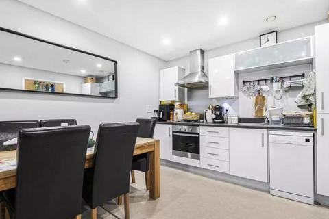 12 Waterside, Lancaster, LA1 1AY