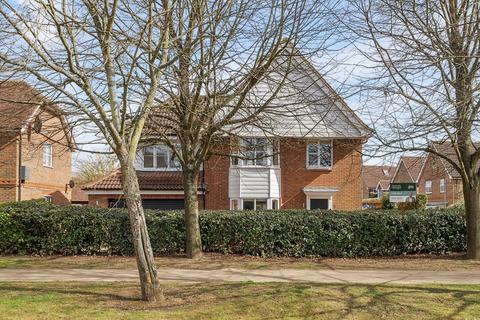 5 bedroom detached house for sale, Sturmer Court, West Malling, ME19