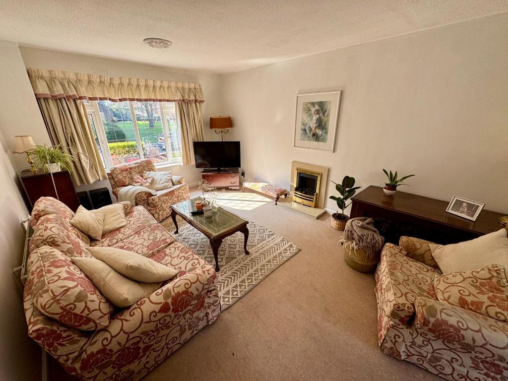 Living Room.jpg