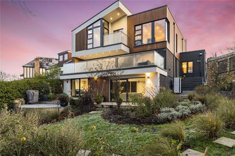 30a Hill Crescent, Bexley, DA5 2DB