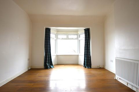 4 bedroom semi-detached house to rent, Westbourne Road, Croydon, CR0