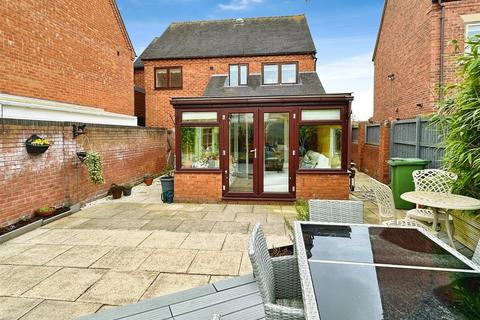 Globe Court, Evesham Street, Alcester