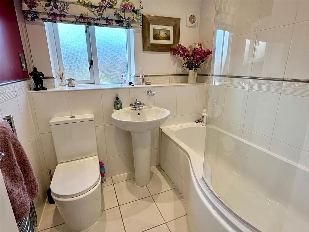 Family bathroom