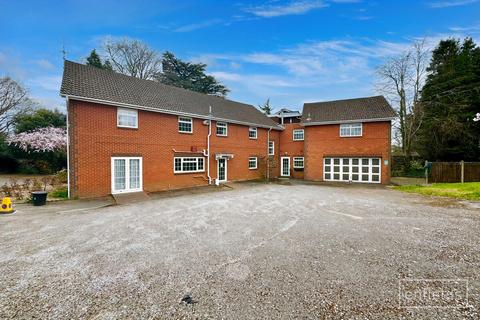 Land for sale, Southampton SO18