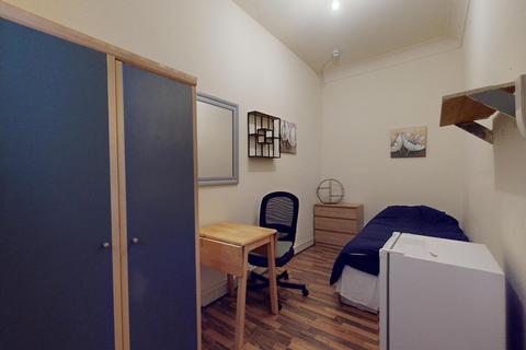 Flat share to rent, Chichele Road
