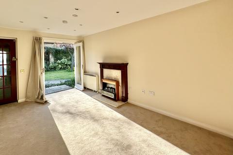 undefined, Regency Walk, Grosvenor Road