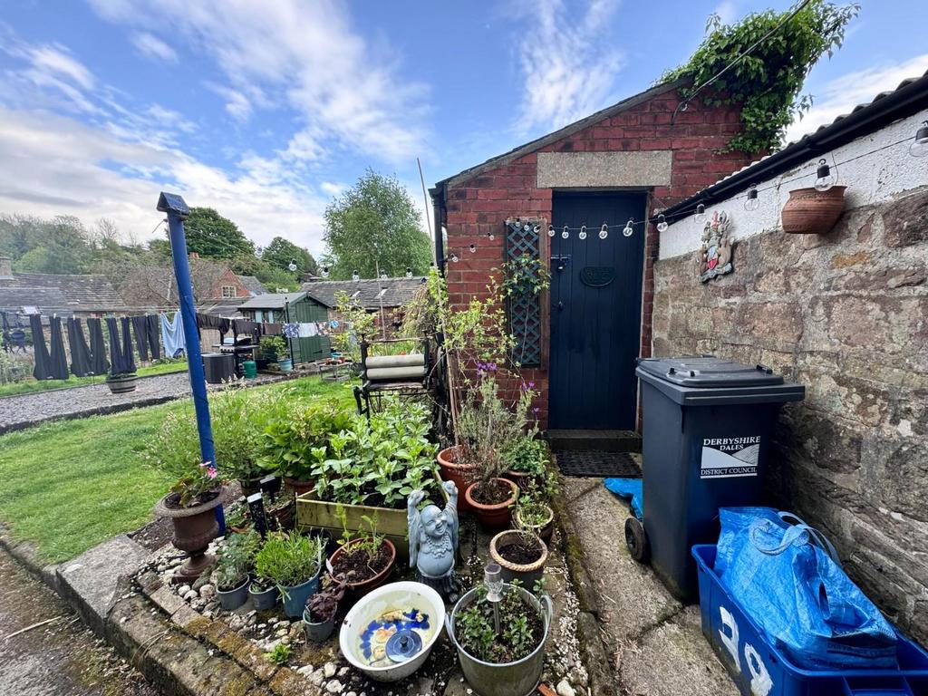 Garden 3.jpg